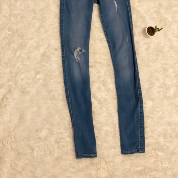 Ripped blue Hollister jeggings - Picture 3 of 5